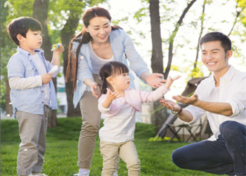 PT视讯新家庭养育公益项目